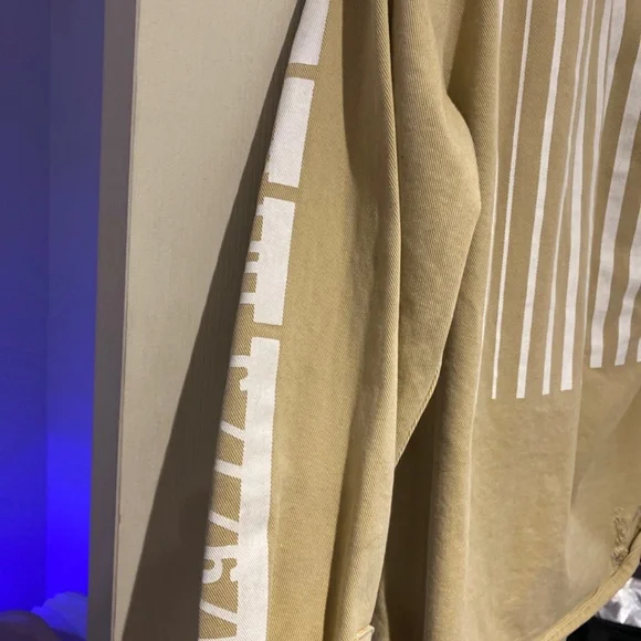 beige jean jacket - Picture 2 of 3